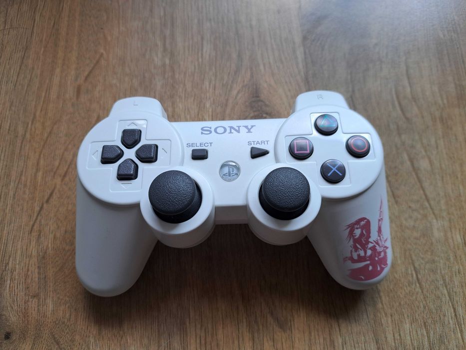 Коллекционный Sony PS 3 Final Fantasy XIII Deluxe Lightning джойстик