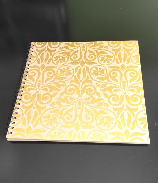 Албум за снимки , колаж , винтидж , хербарии , крафт