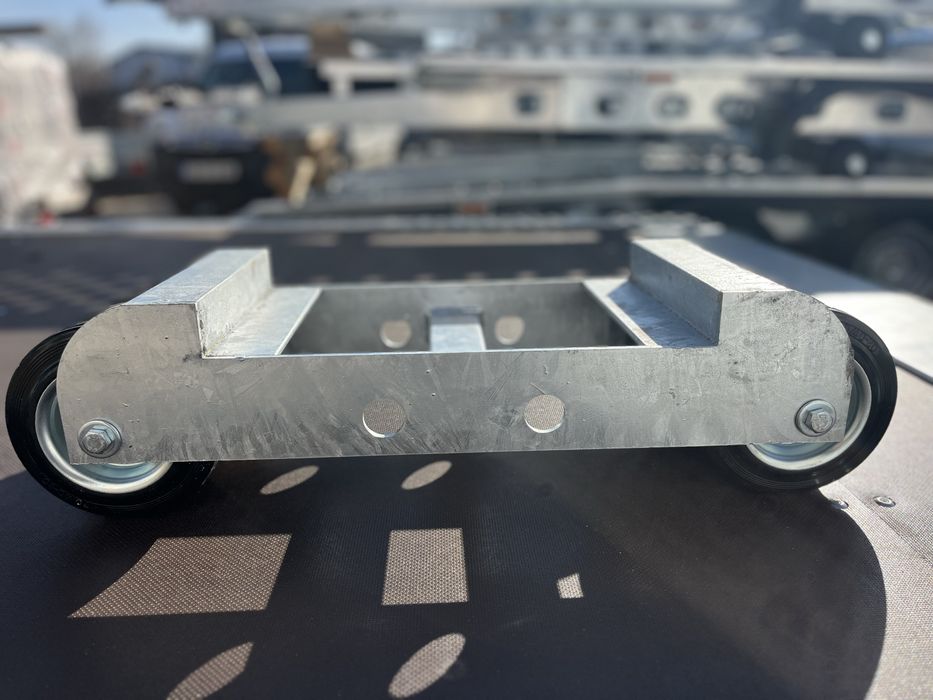 Помощна количка за пътна помощ