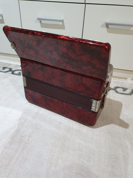 Vând Acordeon Italian