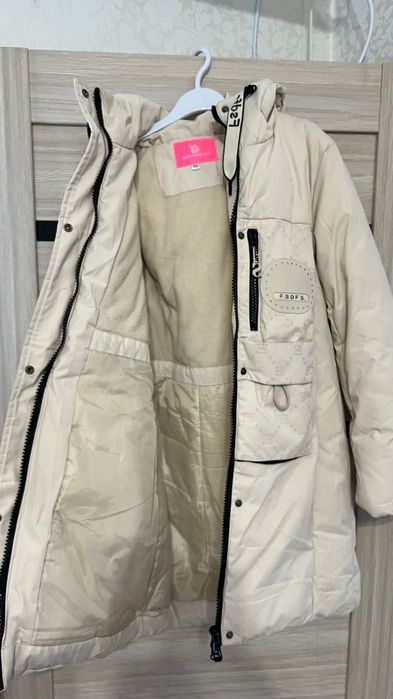 Пуховик детский на зиму.