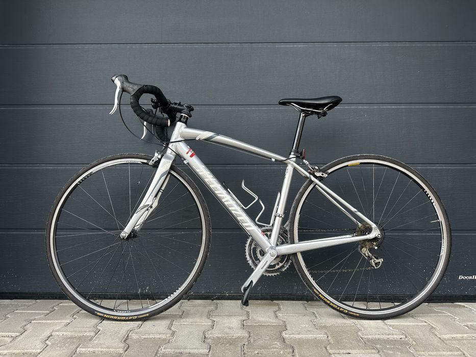 Шосеен велосипед Specialized 51см 28” 3х8