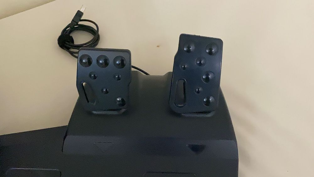 Продаю руль для игр GC-W900