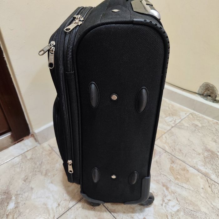 Куфар малък размер 35/55/20 см.