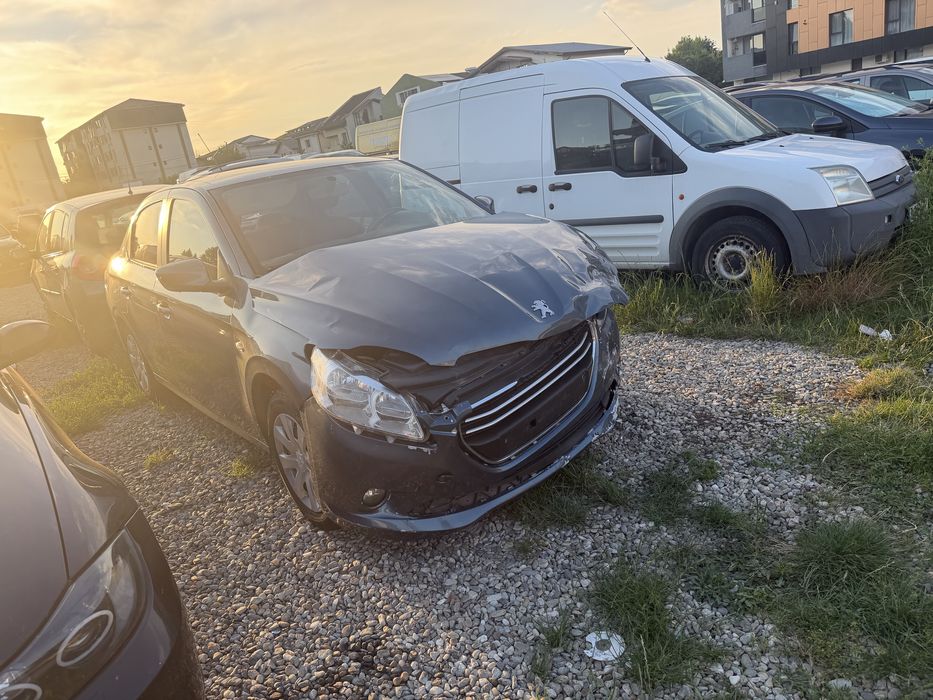 Peugeot 301 avariat