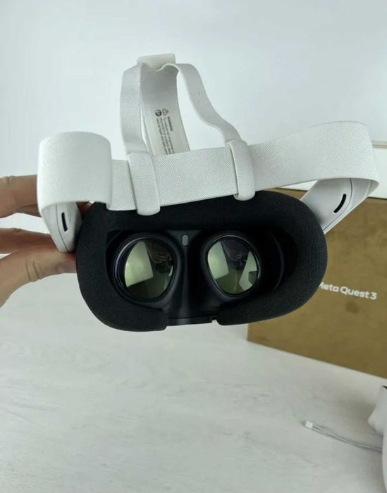 Очки виртуальной реальности Meta