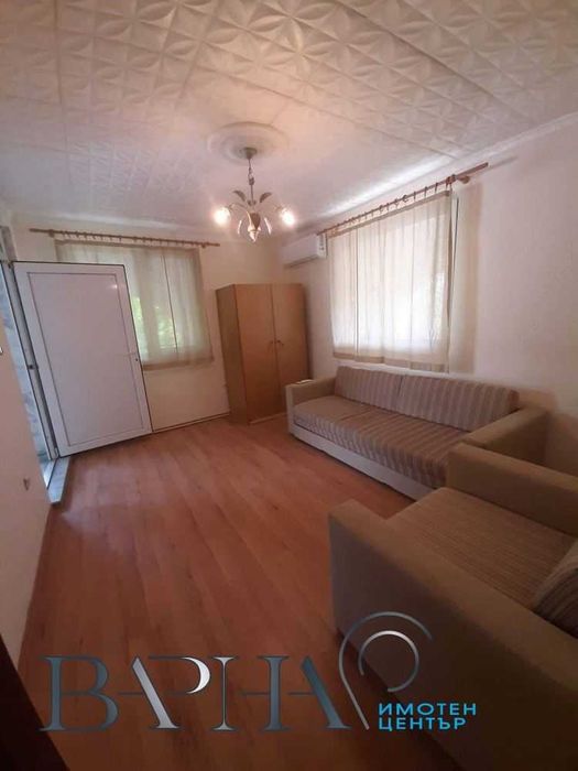 Тристаен апартамент под наем - Виница