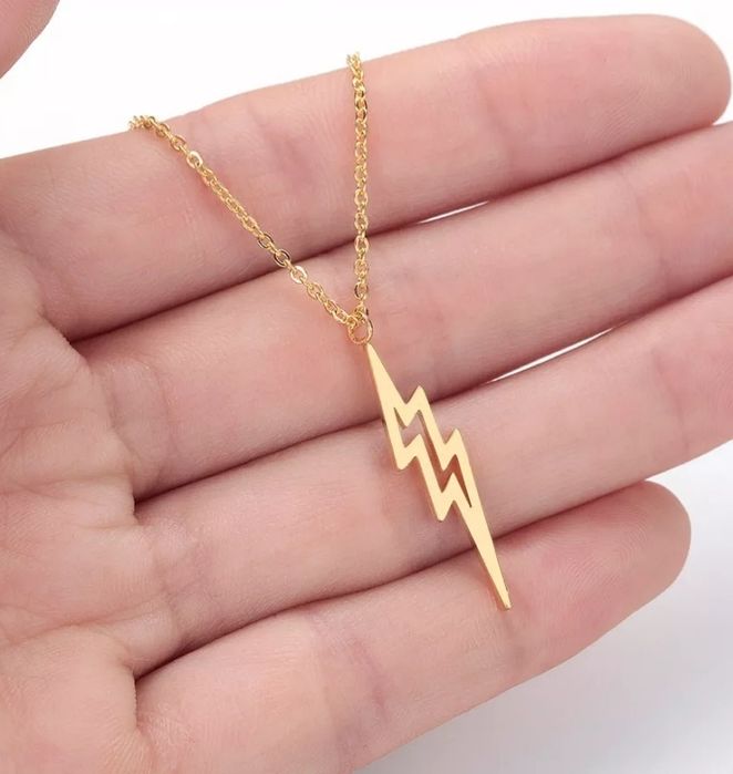 Нежное колье цепочки