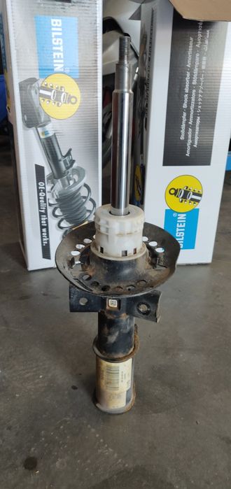 Амортисьор за мерцедес Е-класа W 212