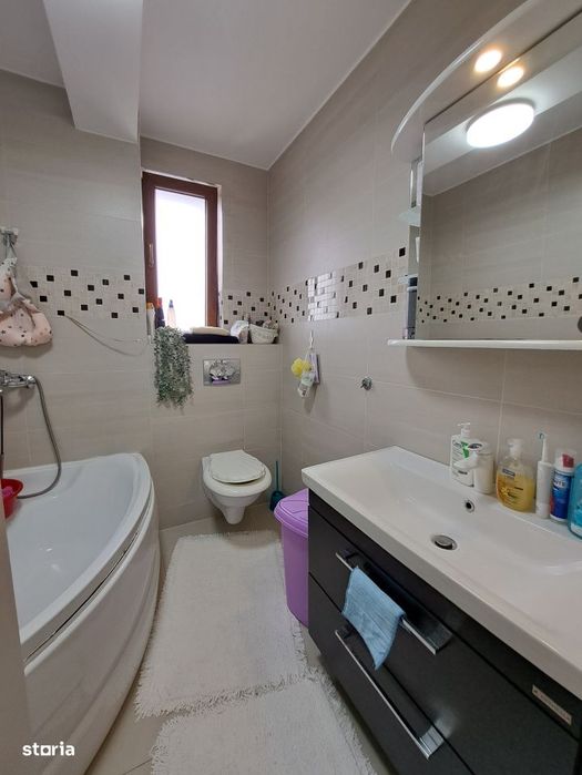 3 camere, 62 mp, etajul 2, Mocira