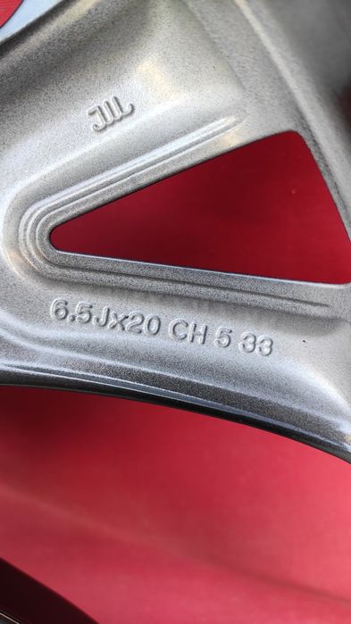 Оригинални джанти Рено 20 цола гуми 195 55 20