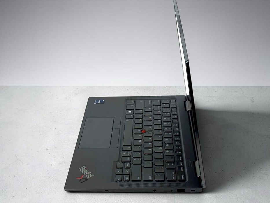 Lenovo ThinkPad X1 Yoga Gen 7 14" Touch i7-1265u 16RAM 512GB Гаранция