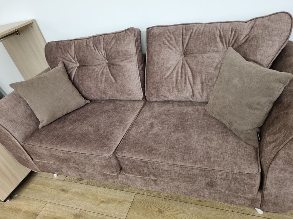 Set canapea si 2 fotolii