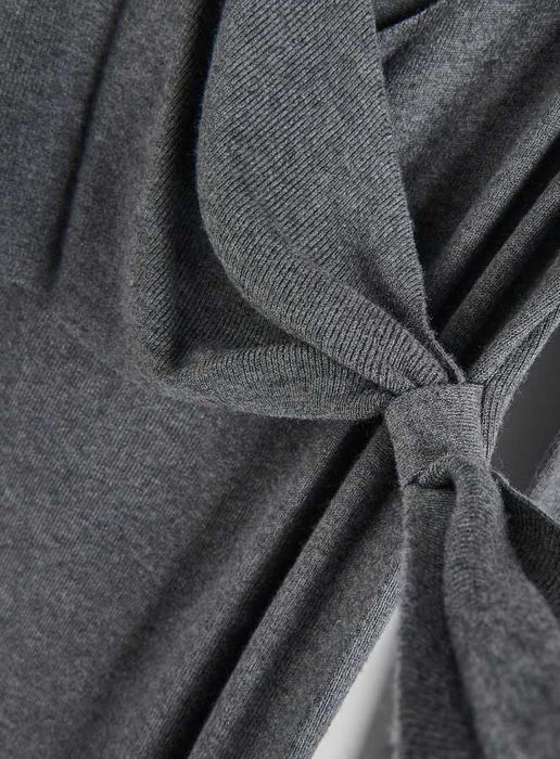 Нова рокля Reserved сива, с вълна