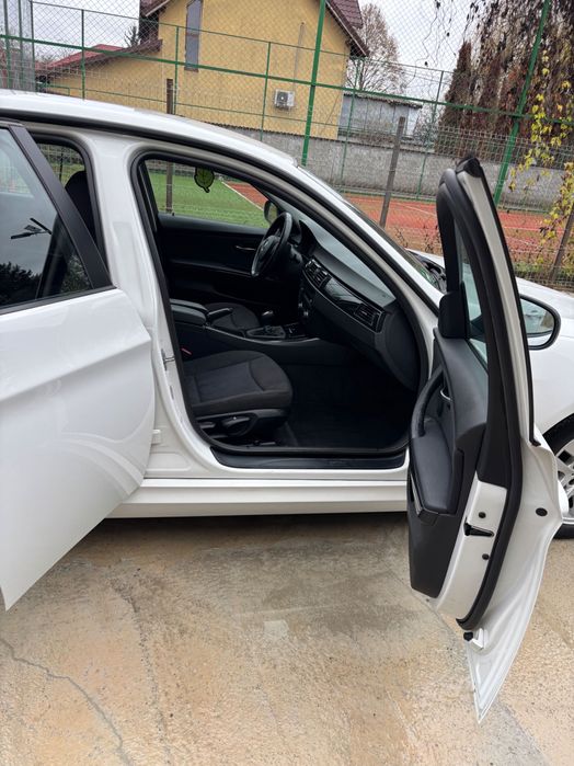BMW  seria 3 2.0