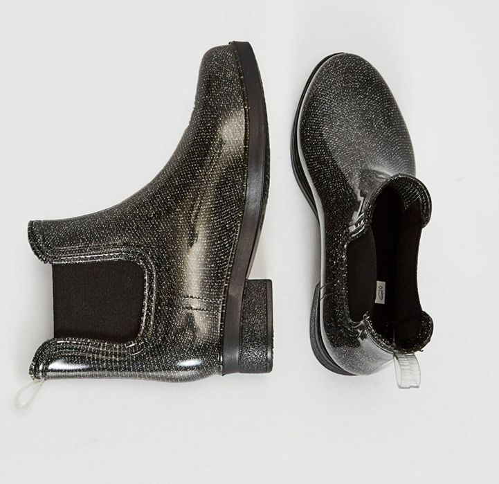 Резиновые сапоги для девочки