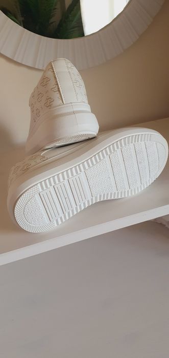 Adidasi sport elegant