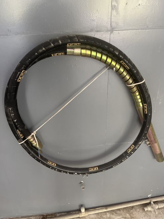 Вибратор 4 метр Аренда