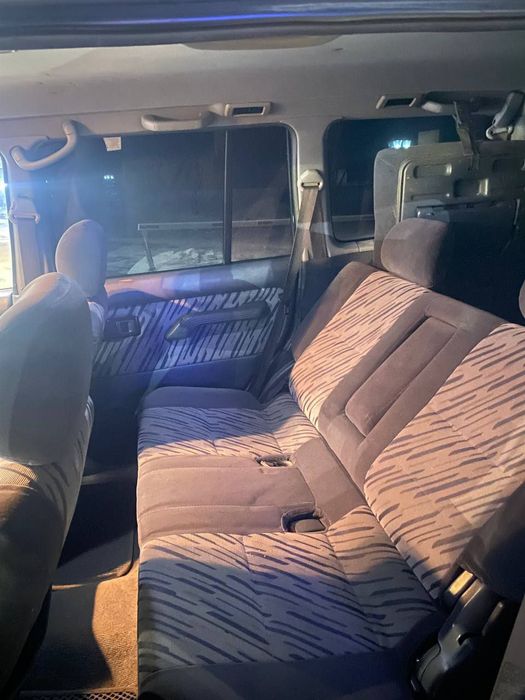 Toyota Land Cruiser Prado 90