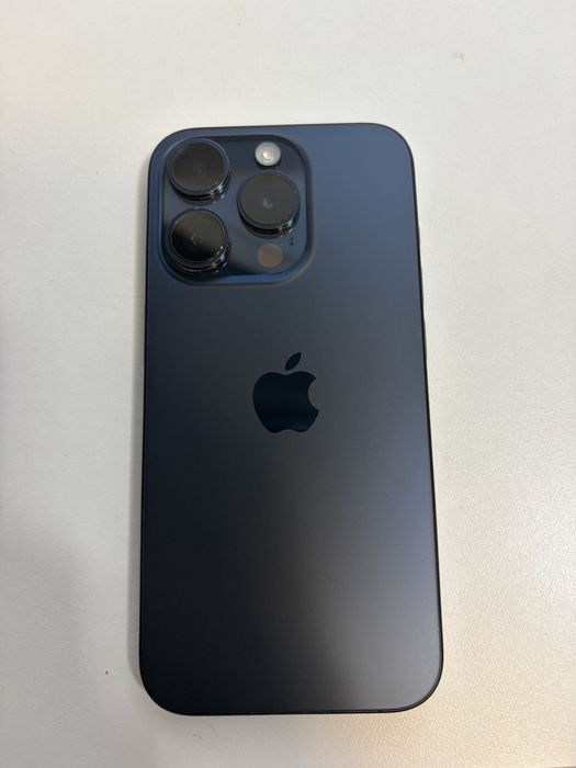iPhone 15 Pro 256 GB Blue Titanium