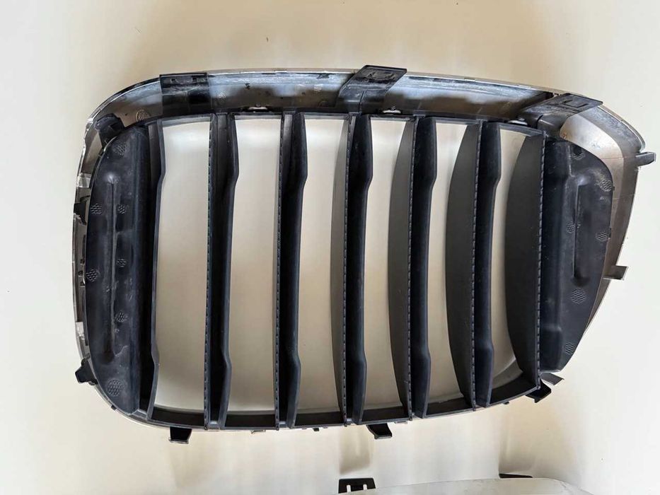 BMW G01 X3 оригинални бъбреци Sport пакет