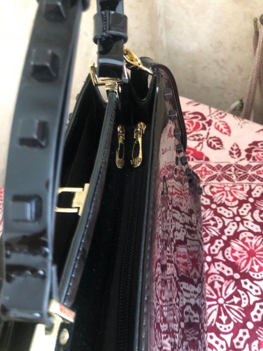 Сумка лаковая кожа