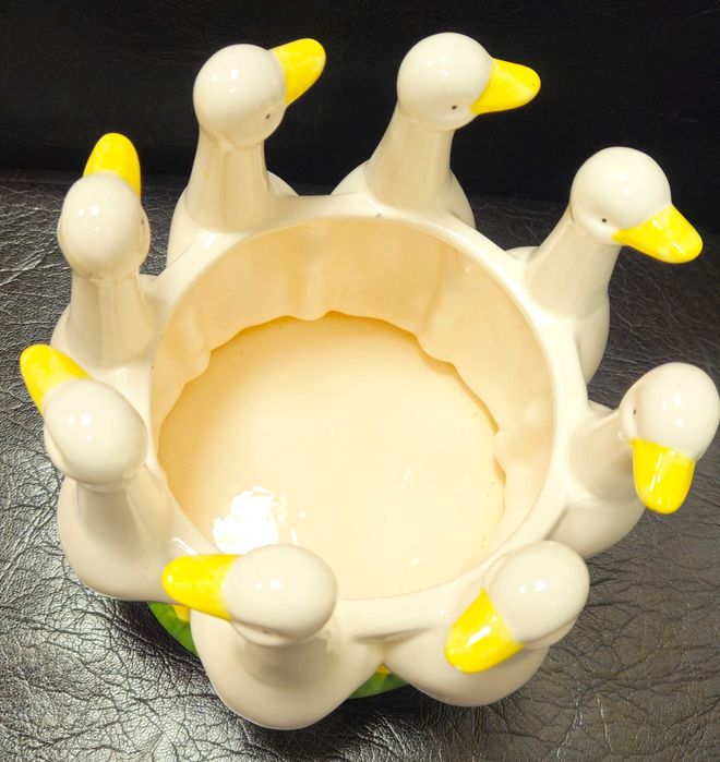 Великденска порцеланова кошница