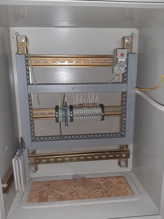 Шкаф управления вентилятором