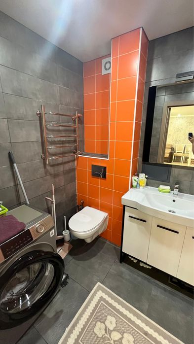 Продам 4-х комнатную квартиру