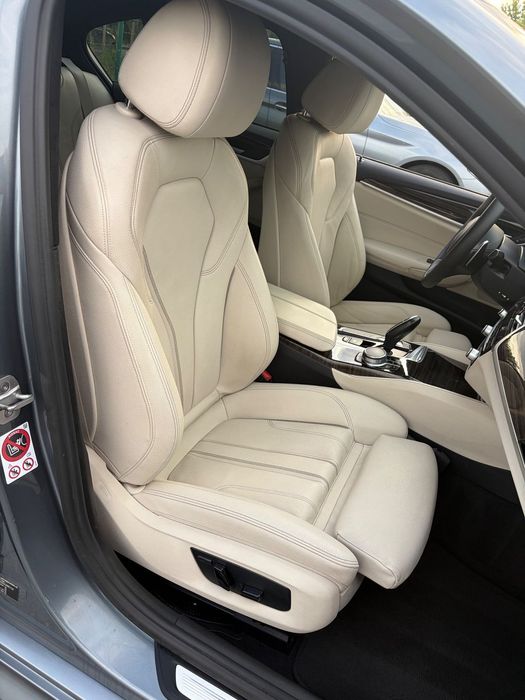 BMW Seria 5 530e M Plug-In Hybrid / GARANTIE 2 ANI / LED / Bord Digital / Head-Up