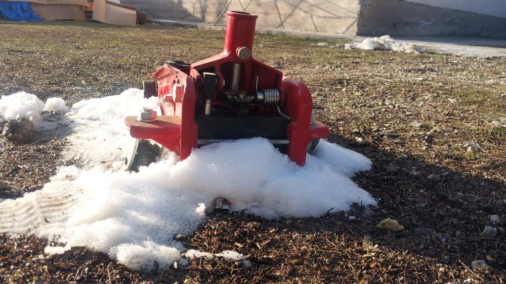 Данкрат.          .