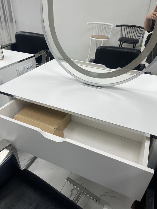 Мебель для салона