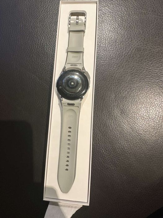 Смарт часовник Galaxy smart 6 classic