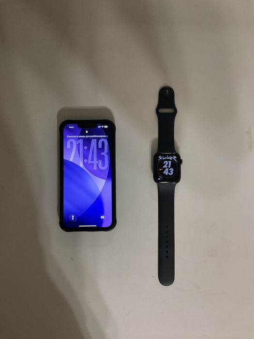 iPhone 13 256 gb + AppleWatch SE