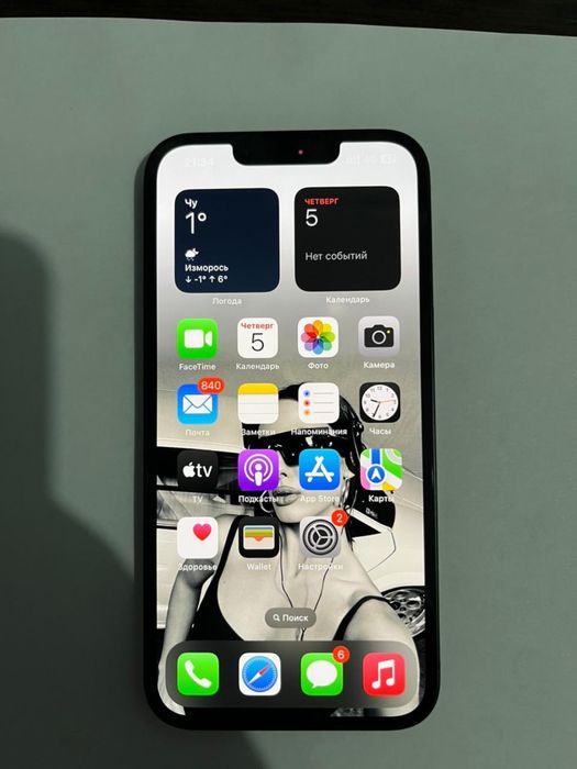 Айфон 16е новый емкость 100 процентов