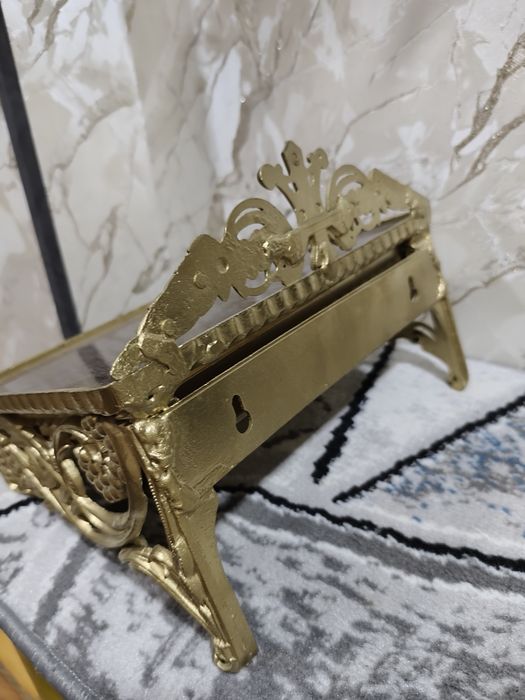 Продам шкатулку маскарон