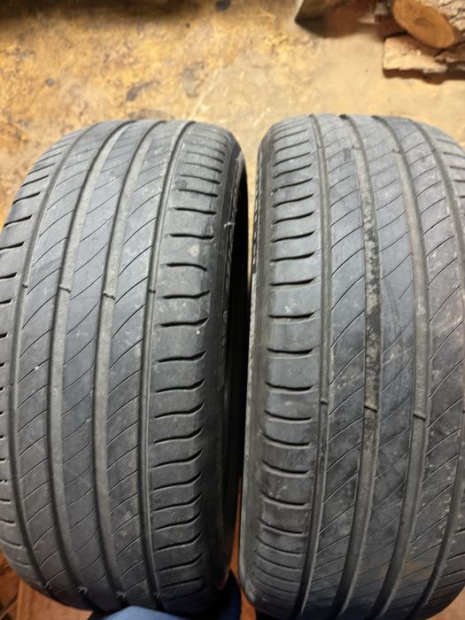 205/55/16 Мишелин 2 броя