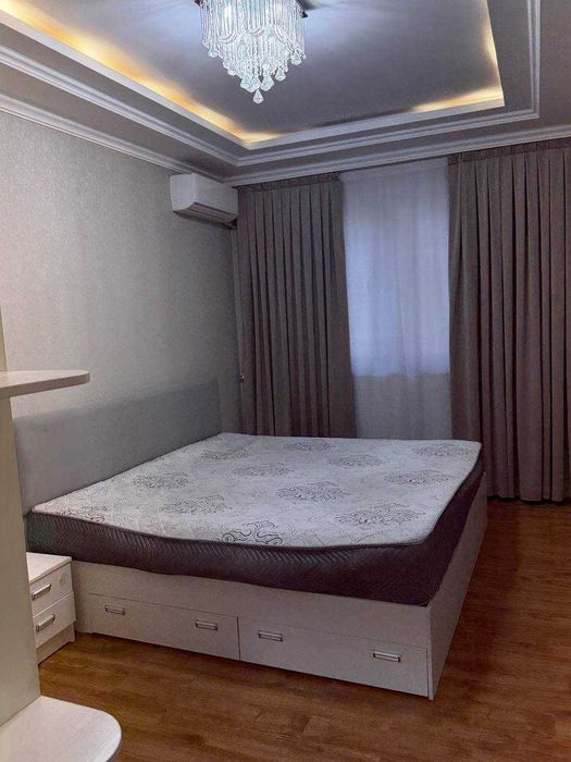 Продаю Свою Айбек 2х комнатную 1 этаж