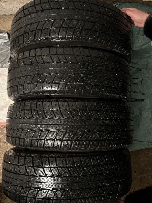 Продам комплект шин Treangle 185/65/15