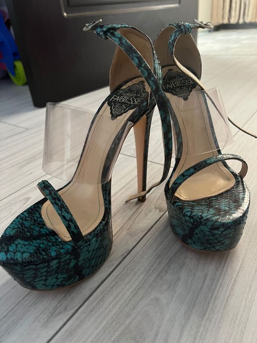 Vând sandale Atelier Faiblesse