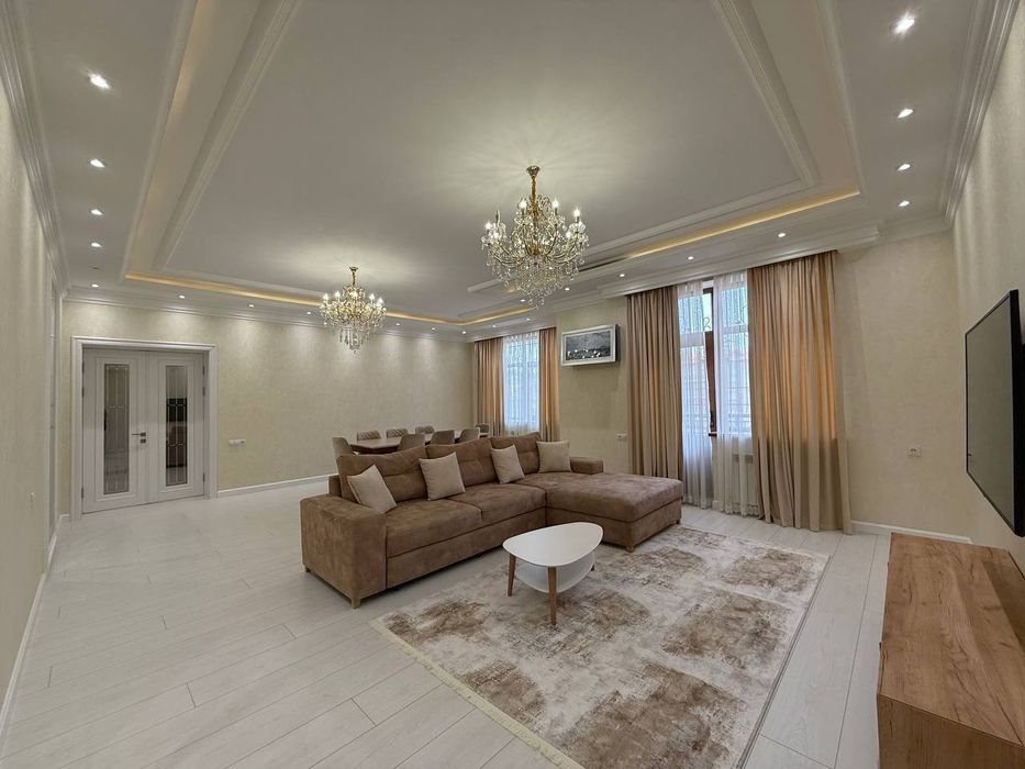 Срочно Продаётся габус Тарас Шевченко 4-комн 3-санузлов евро ремонтом