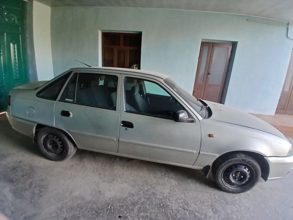 Nexia 2 sotiladi