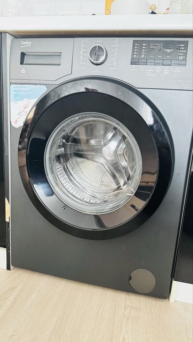 Продам стиральную машинку