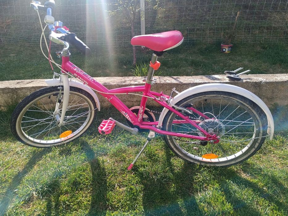 Vând bicicleta BTWIN 20"