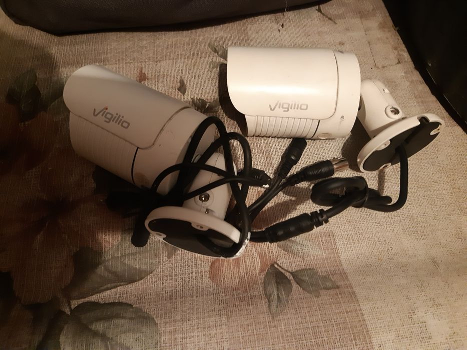 Vand DVR + camere supraveghere