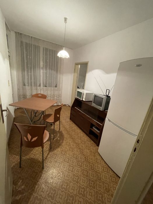 Дава се под наем Четиристаен апартамент в Велико Търново, Акация - 100 кв.м за 250 € - Снимка #3