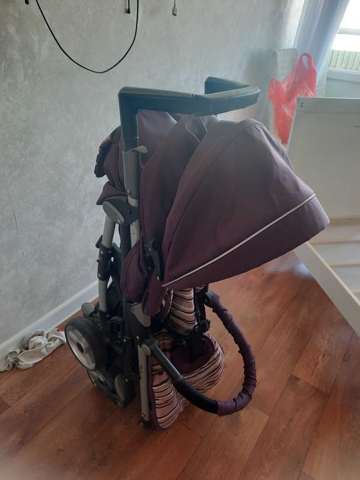 Коляска складная