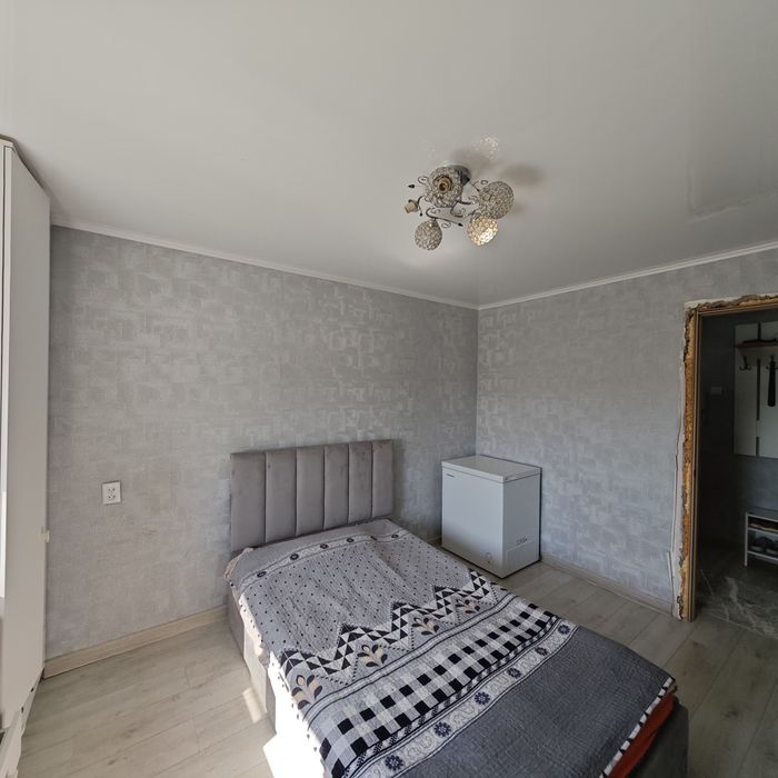 Продам 2 комнатную квартиру