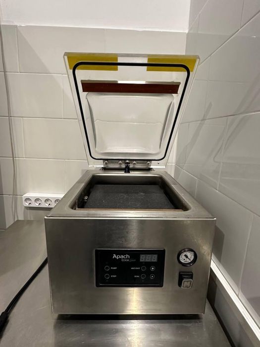 Вакууматор Apach Cook Line