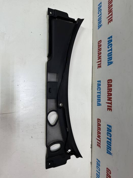 Grila stergatoare parbriz capota fata Audi A4 B8 8K B8.5 Facelift